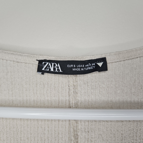 Zara Dress - Picture 5 of 5